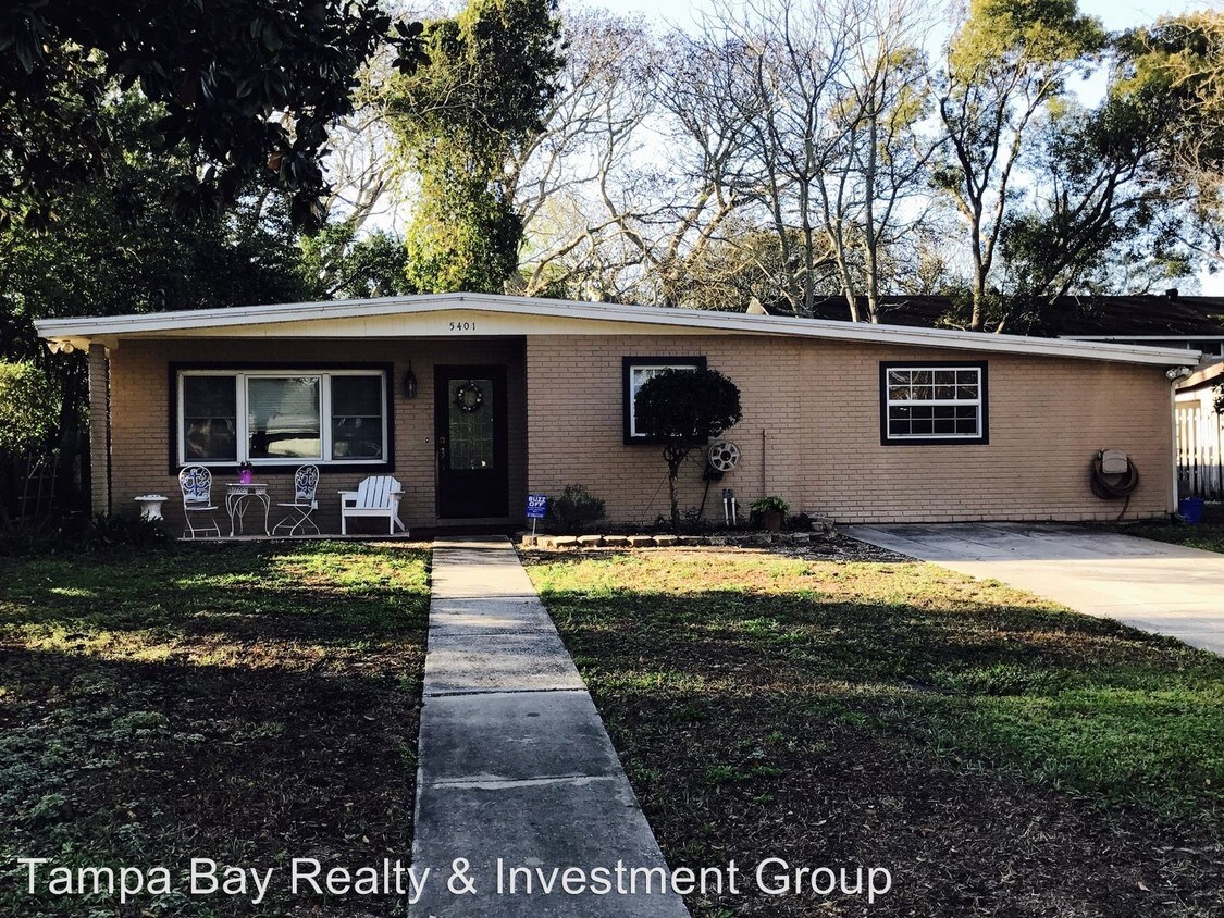 Primary Photo - 3 br, 2 bath House - 5401 E 98th Avenue