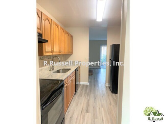 Building Photo - Nice 3 bedroom 2.5 bath Condo in Orlando area