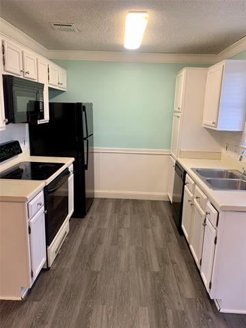 Building Photo - 1306 Park Ave