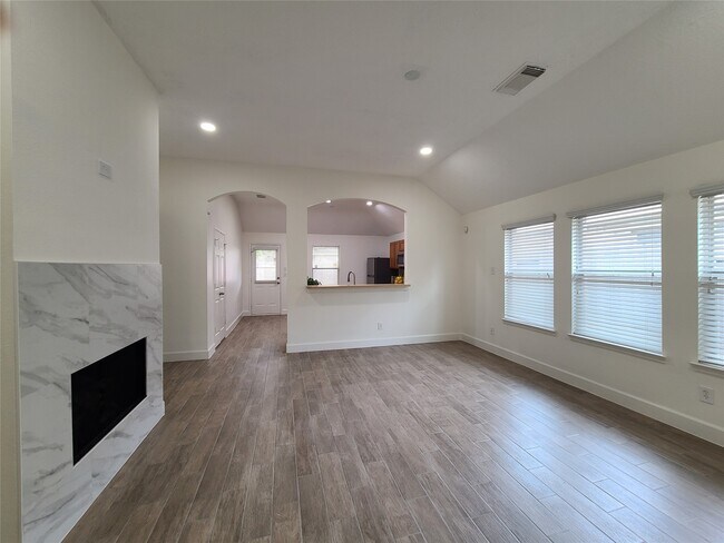 Building Photo - 2431 Morgan Ridge Ln
