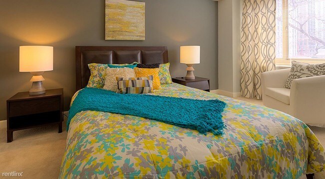 Foto del edificio - 1524 N Lake Shore Dr