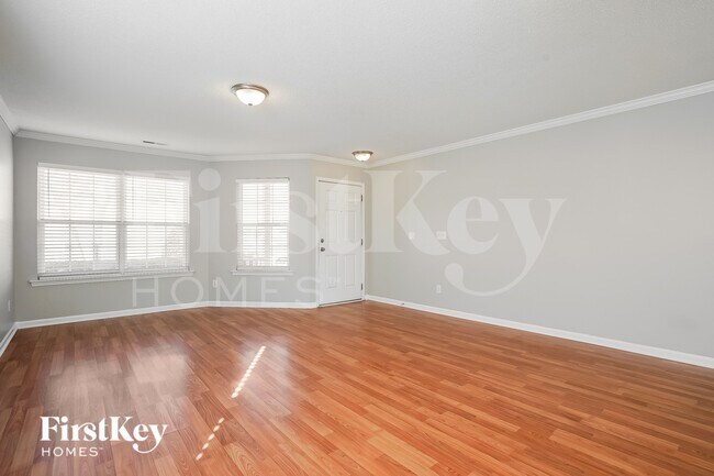 Foto del edificio - 7264 Great Laurel Dr