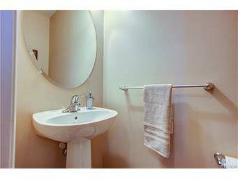 Foto del edificio - 6040 Valley Forge Dr