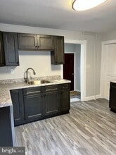 Building Photo - 170 W Penn Ave