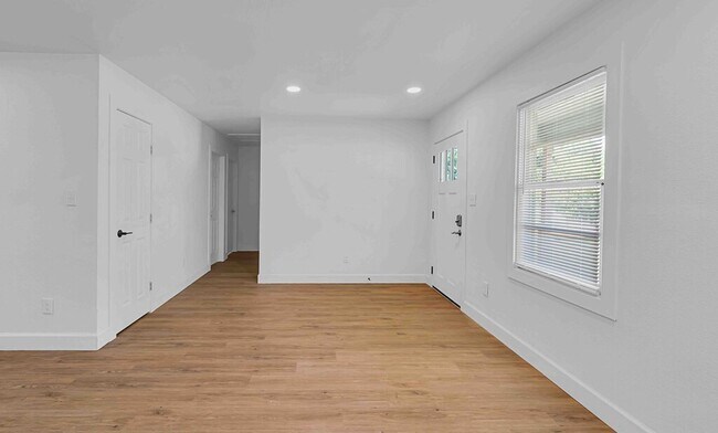 Foto del edificio - Newly remodeled 4BD 2BA home in Waco