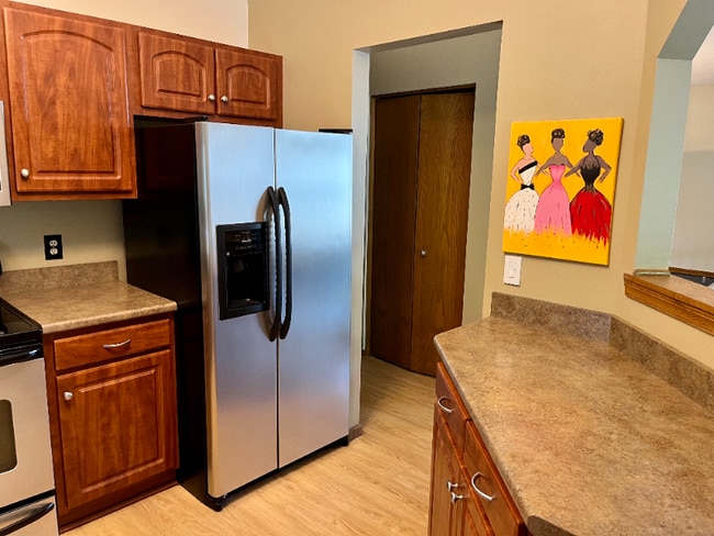 Building Photo - 17604 Lorence Way