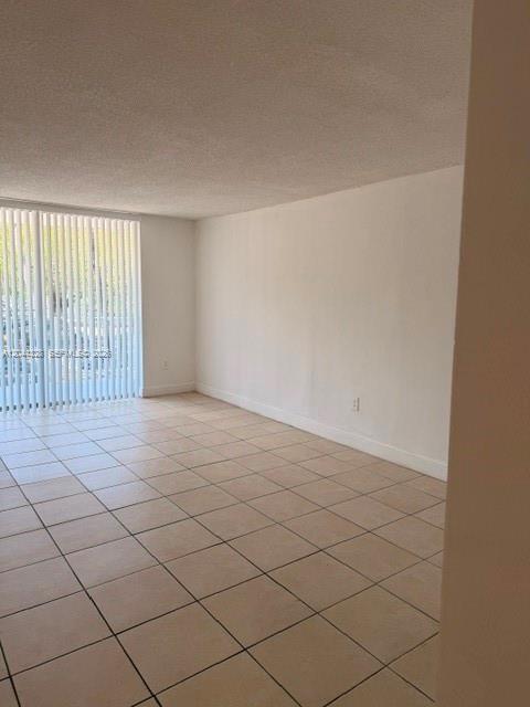 Foto del edificio - 498 NW 165th St