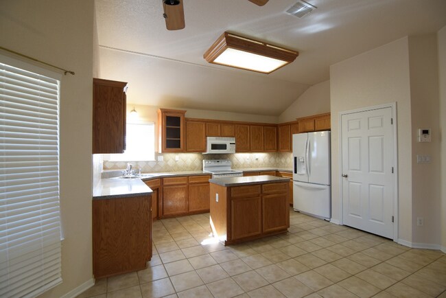 Foto del edificio - 2602 Wisteria Ln