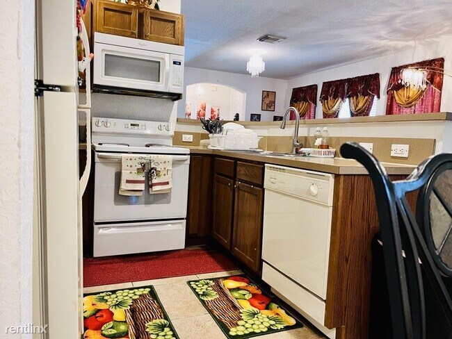 Foto del edificio - 3 br, 2.5 bath House - 3005 Laurel Ridge Cir