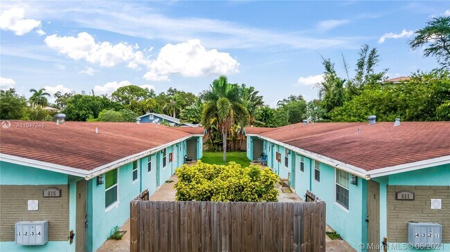 Foto del edificio - 815 SW 4th St