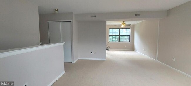 Building Photo - 426B Willow Turn