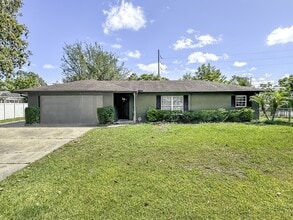 Building Photo - 1454 Digarmo Terrace