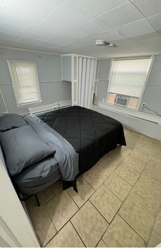 Foto del edificio - 6508 Winchester Ave