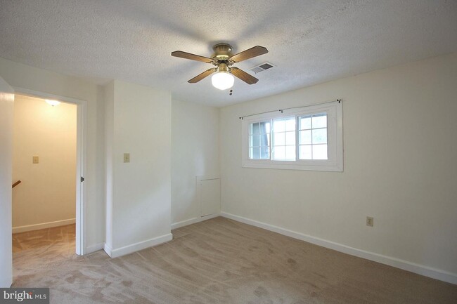 Building Photo - 238 S Virginia Ave