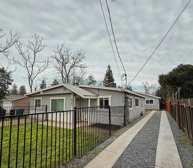 Building Photo - 4941 Mendocino Blvd