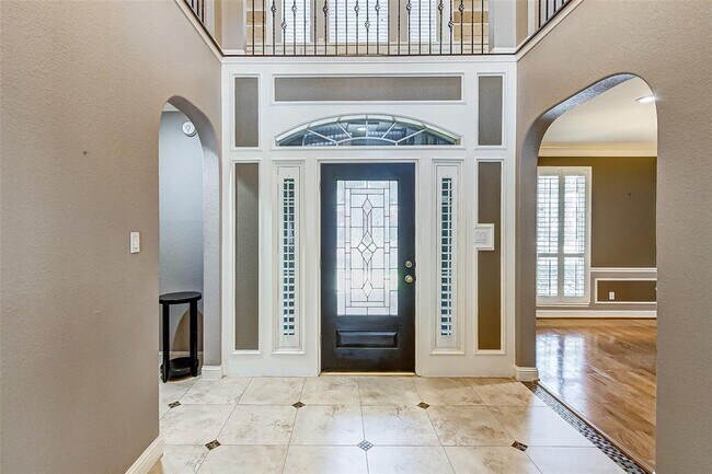 Building Photo - 4406 Oak Trail Ct