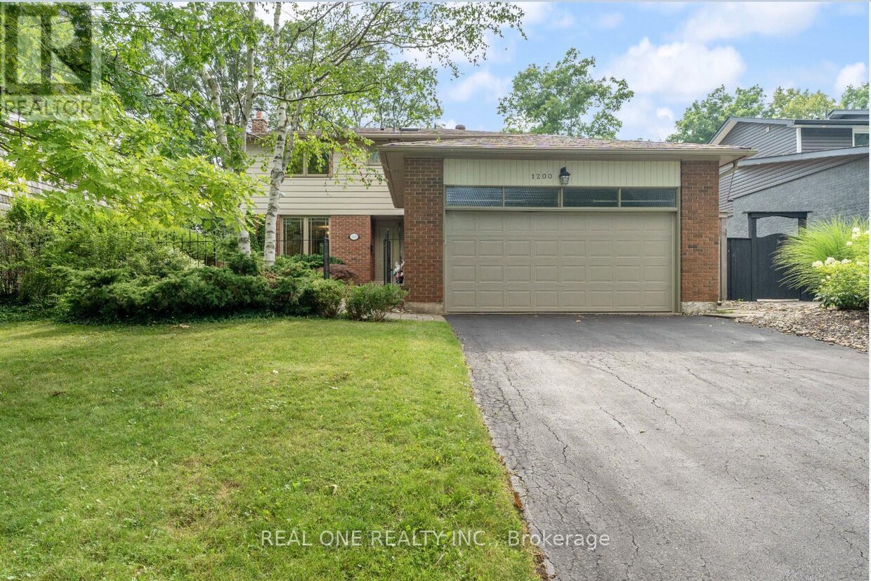 Photo principale - 1200 Lambeth Rd