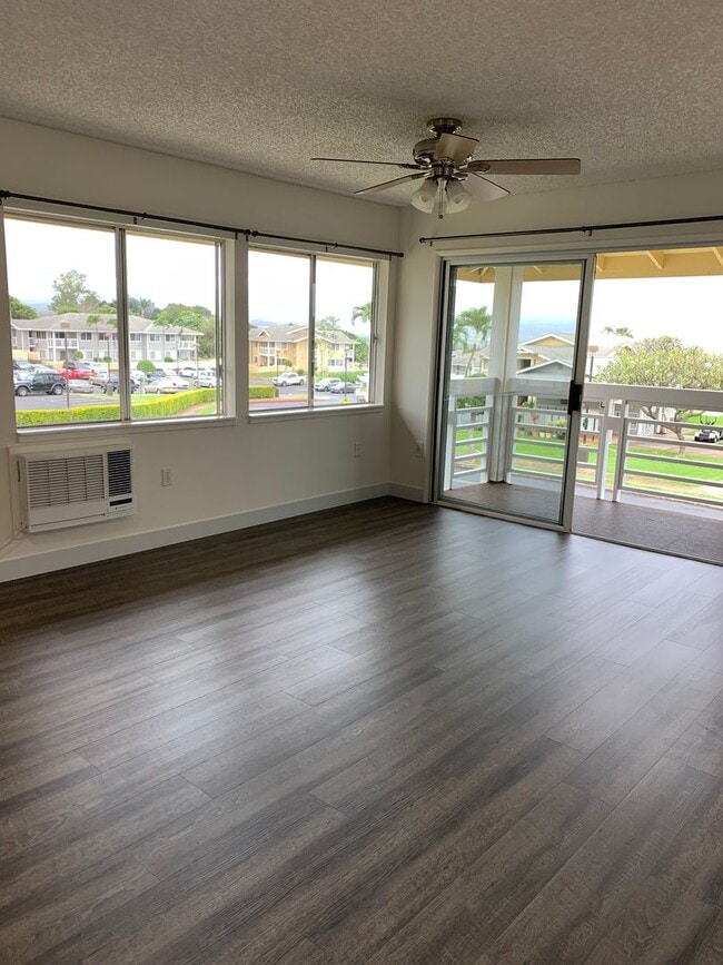 Building Photo - Kulana Knolls 3 Bed 2 Bath 2 assigned parking
