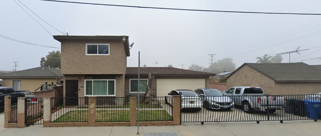 Building Photo - 13309 Orizaba Ave