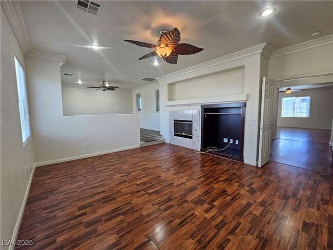 Building Photo - 10134 Reflection Brook Ave