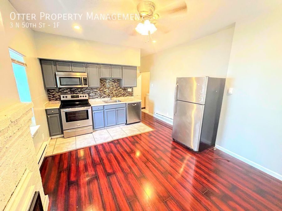 Primary Photo - Modern & Welcoming 1BR/1BA University City...