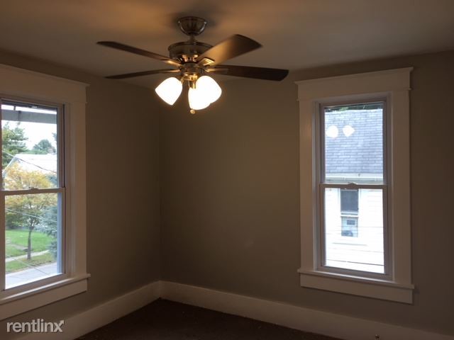 Building Photo - 3 br, 1 bath House - 321 Ohio St