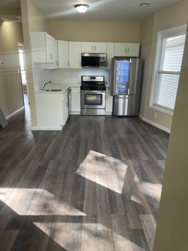 Foto principal - 61 Amherst St