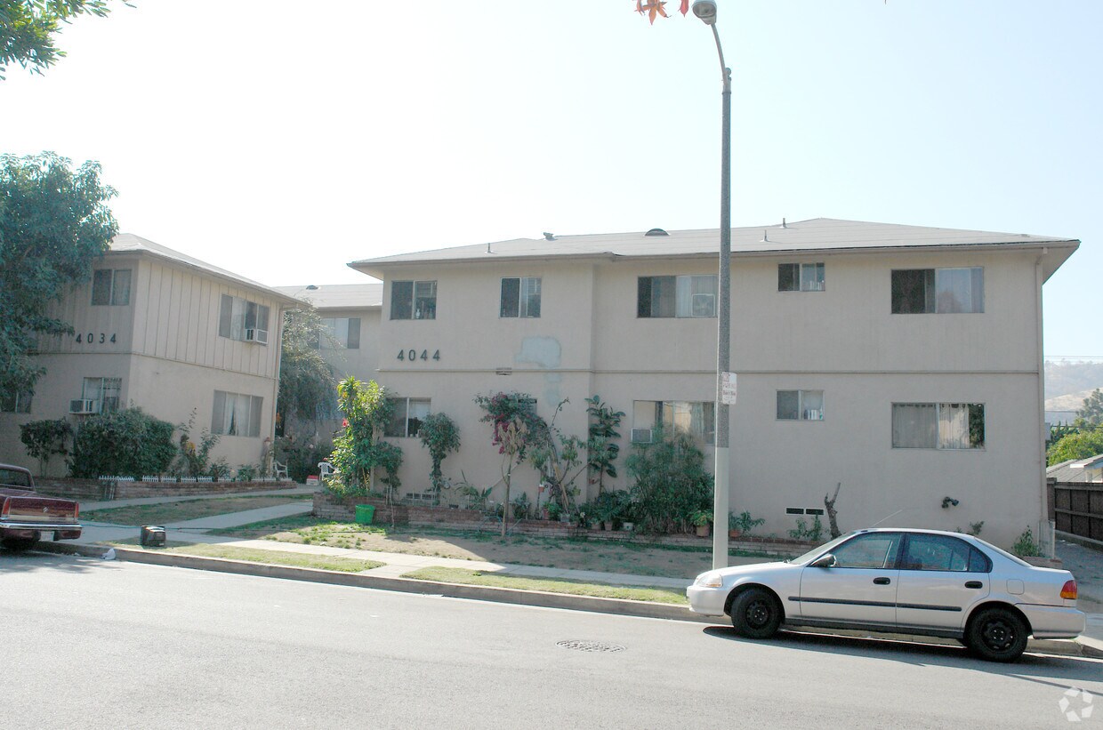 Building Photo - 4034-4044 Perlita Ave