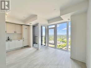 Building Photo - 5 Quarrington Ln