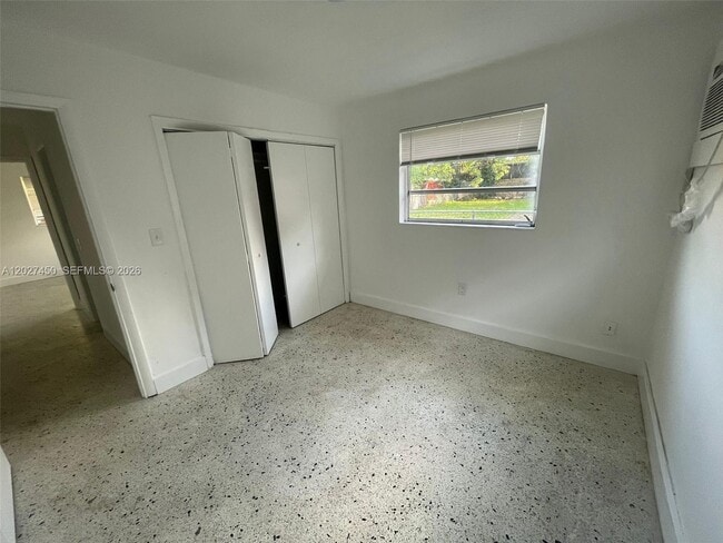 Foto del edificio - 1032 SW 10th St