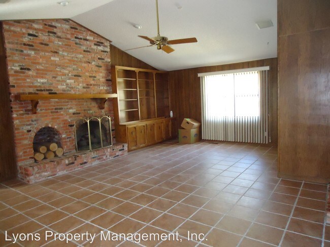 Building Photo - 4 br, 3 bath House - 2527 JERRY JONES DR