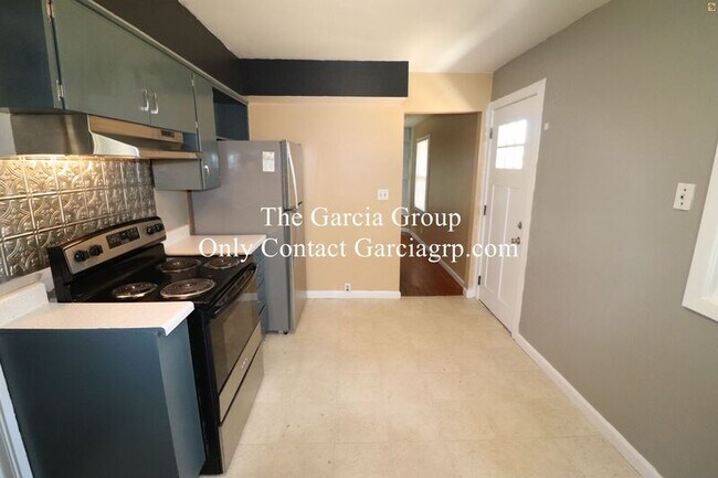 Foto del edificio - 8940 SW 26th Ave