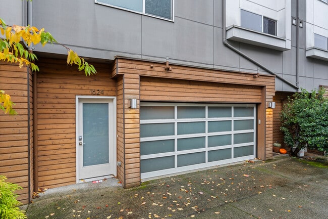Photo - 1624 E Yesler Wy Townhome