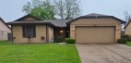 Building Photo - 463 Lost Rock Dr