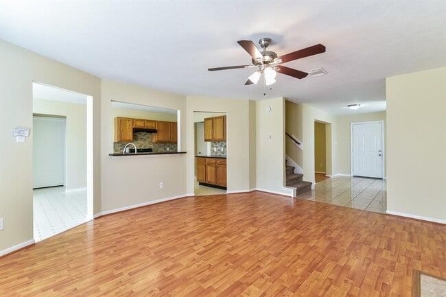Foto del edificio - 22530 Heather Way Ct