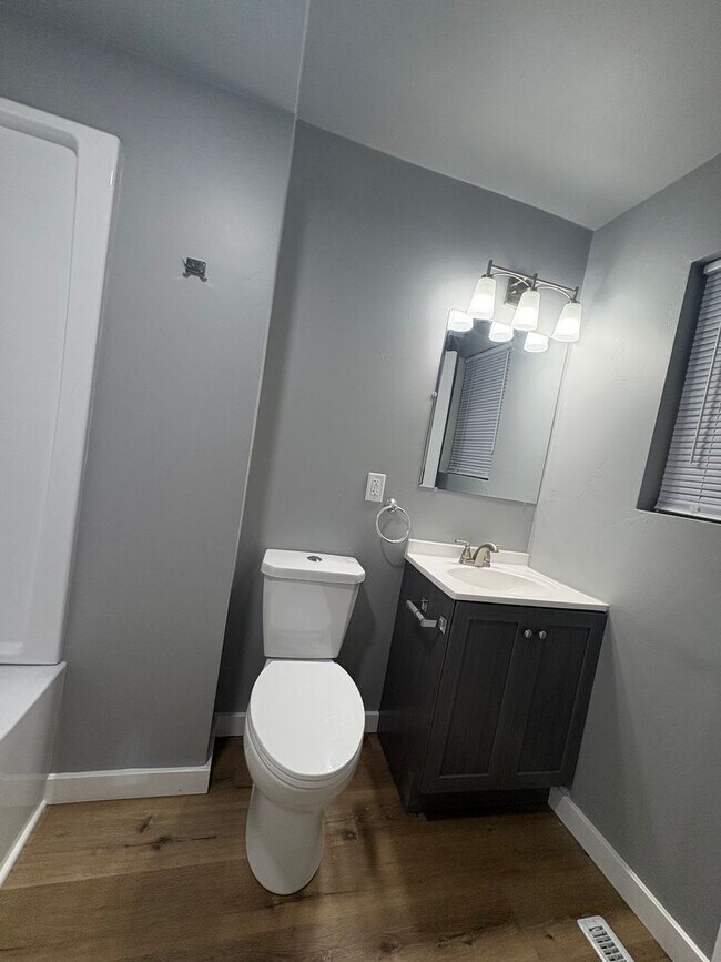 Foto del edificio - 315-317 Smith