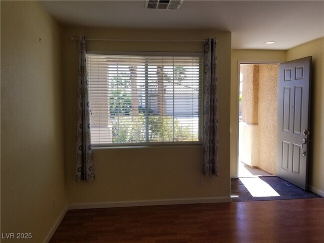 Building Photo - 7196 Cressida Ct