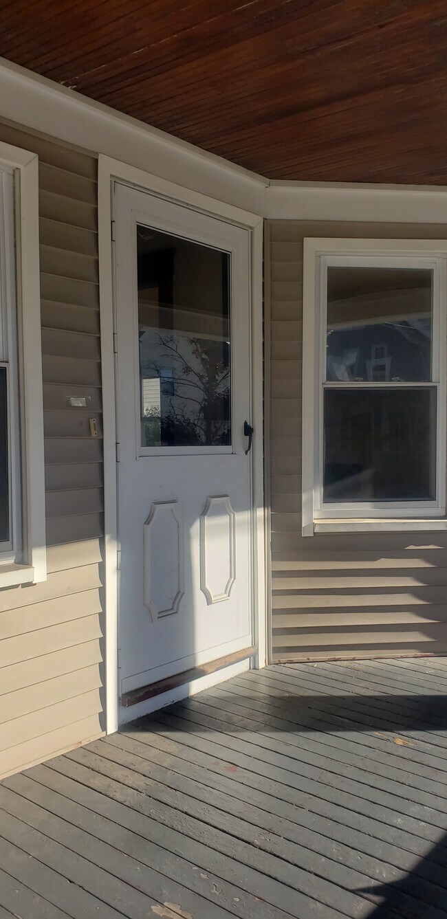 First floor unit entrance - 183 Spring St