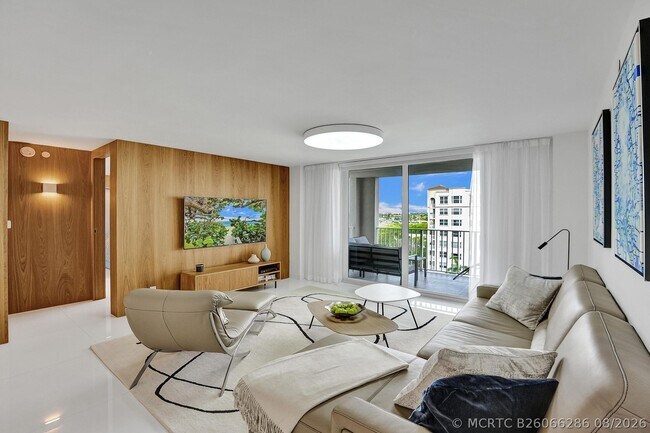 Foto del edificio - 3606 S Ocean Blvd
