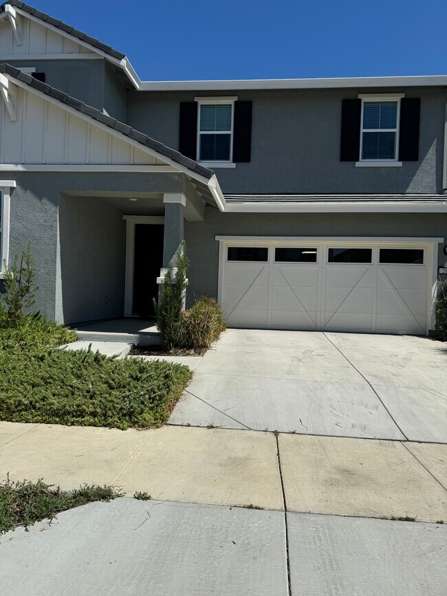 Foto del edificio - 205 Wooley Creek Way
