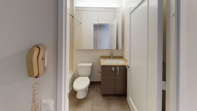 Interior Photo - View 34