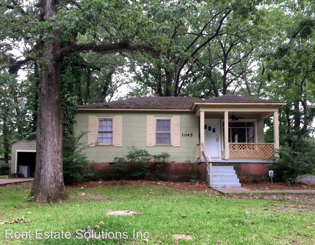 Primary Photo - 3 br, 1 bath House - 1045 Combs Street