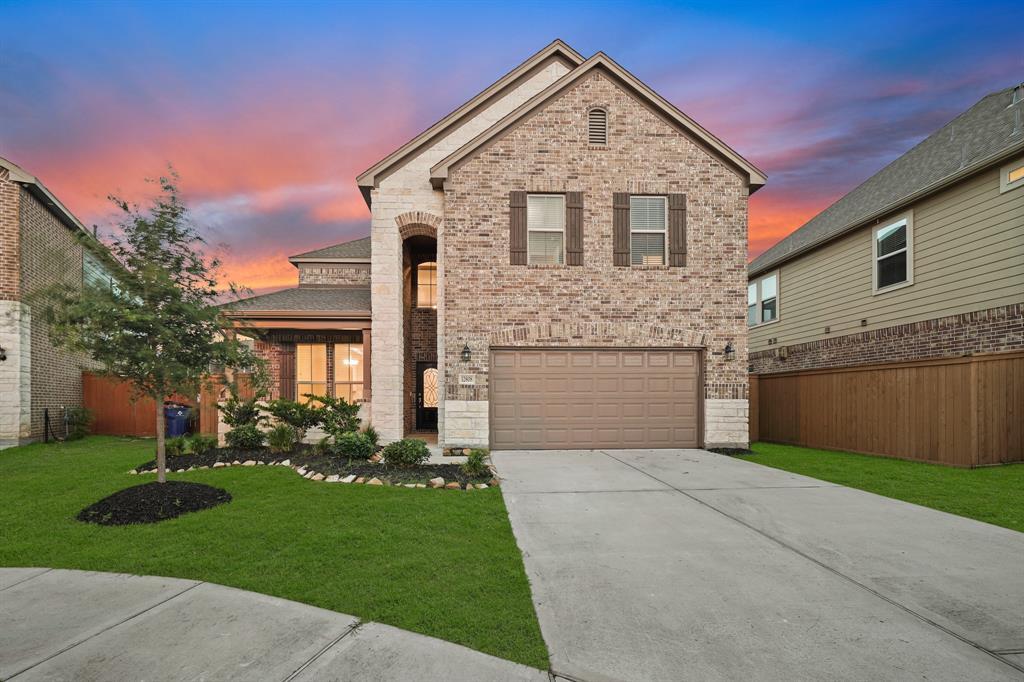 Primary Photo - 12808 Narrow Cove Dr