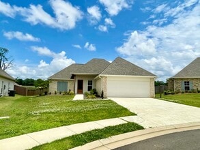 Building Photo - 502 Black Cherry Cv
