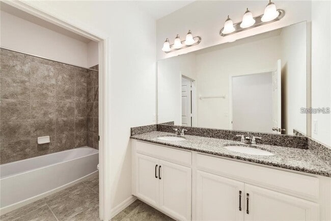 Foto del edificio - 4057 Prairie Reserve Blvd