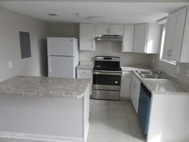 Foto del edificio - 2920 Sequoia Ave
