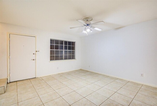 Foto del edificio - 1433 Cedar Post Ln