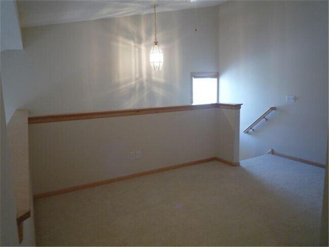 Building Photo - 9777 Belmont Ln