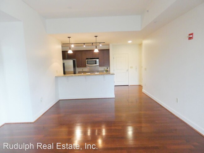 Building Photo - 2 br, 2 bath House - 1040 Broadway Park #513
