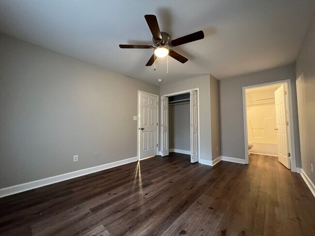 Foto del edificio - 2013 Grandhaven Dr